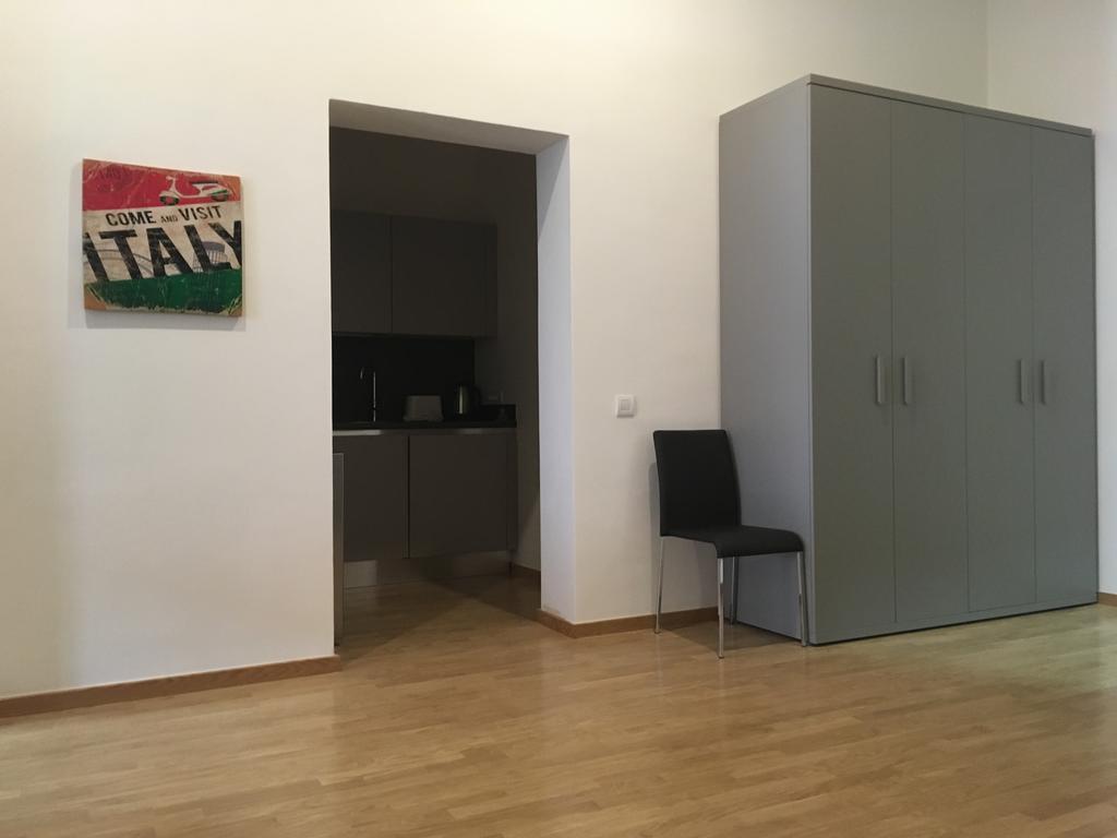 Prague Apartments Sokolovska 91 Εξωτερικό φωτογραφία