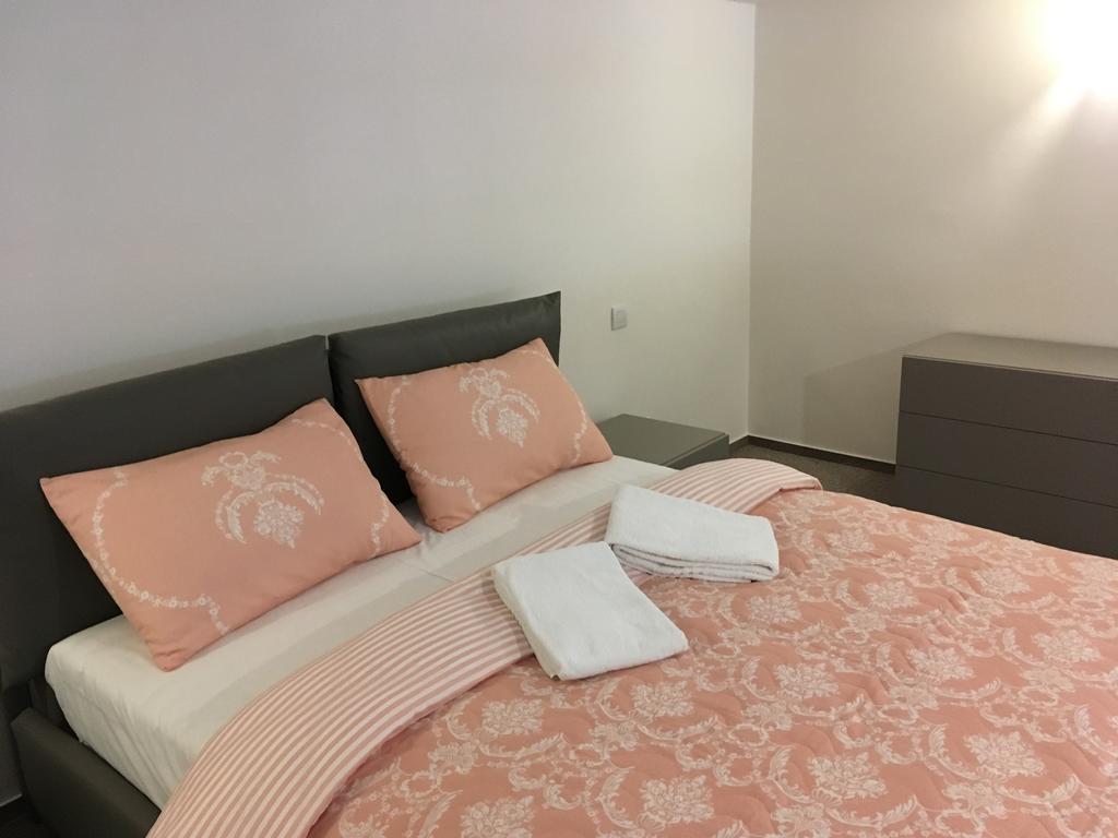 Prague Apartments Sokolovska 91 Εξωτερικό φωτογραφία